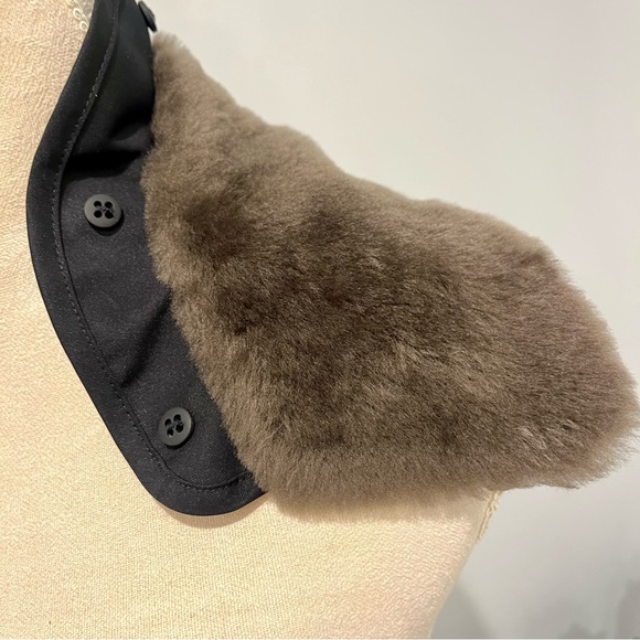 Marfa Stance Shearling Collar in Dark Olive - Picture 8 of 16